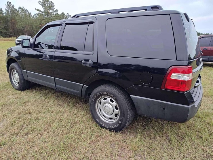 2016-ford-expedition-image-6