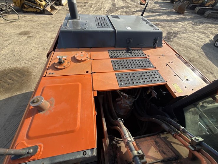 #1882-•-2012-hitachi-350lc-excavator-image-39