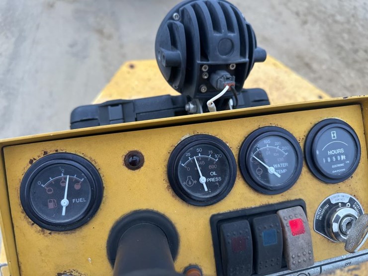 #1886-•-2016-beuthing-b305-roller-image-15