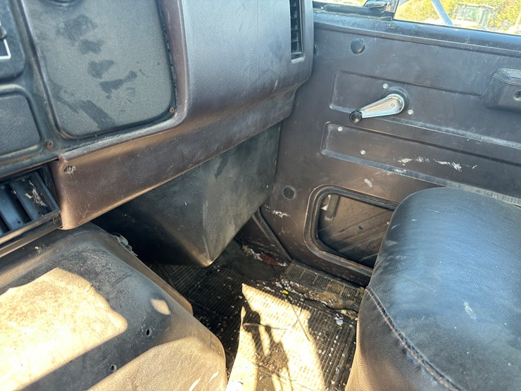 #32744-•-1989-international-f-2575-t/a-daycab-truck-tractor-vin:-1hszjg2r7kh666552-image-70