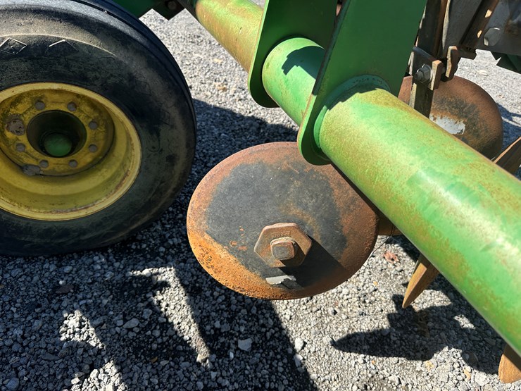 john-deere-637-image-50