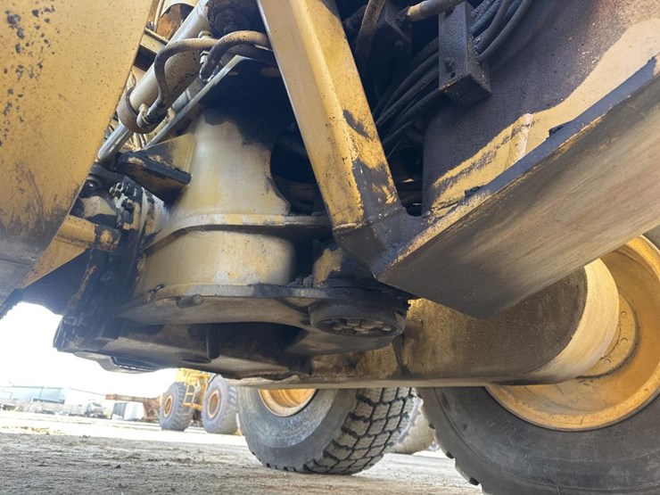 1984-caterpillar-140g-image-62