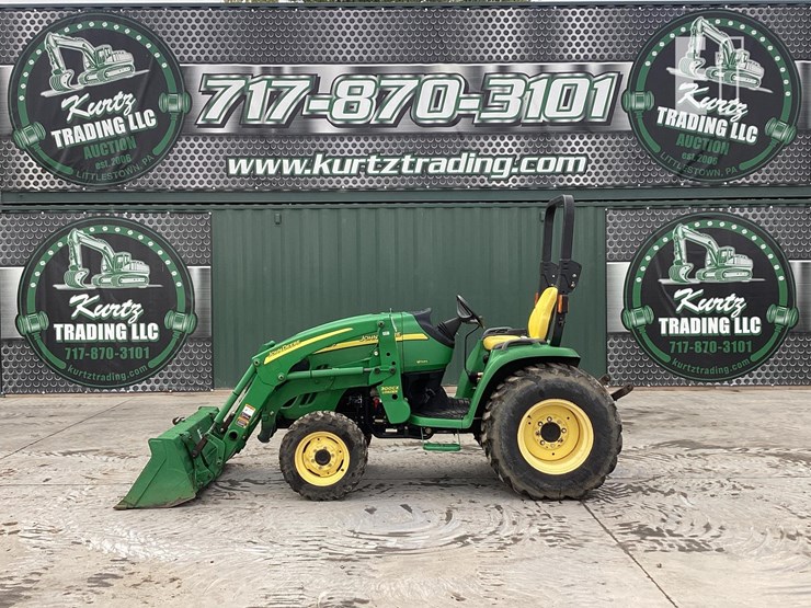 2005-john-deere-3120-image-1