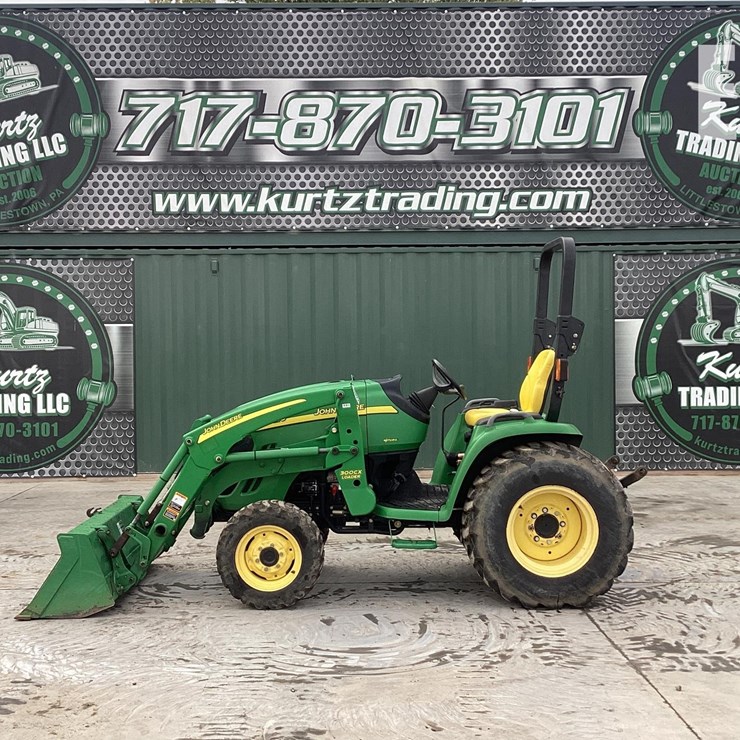 2005 JOHN DEERE 3120