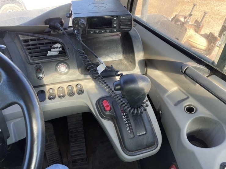 2021-komatsu-hm400-image-22