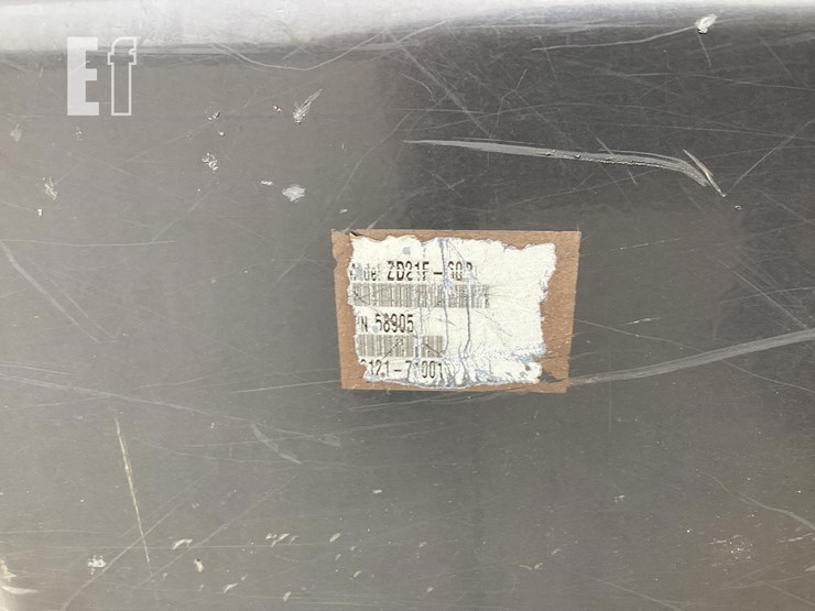 2005-kubota-zd21-image-13