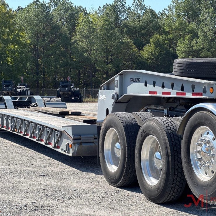 2005 TRAILKING TK110HDG RGN TRAILER