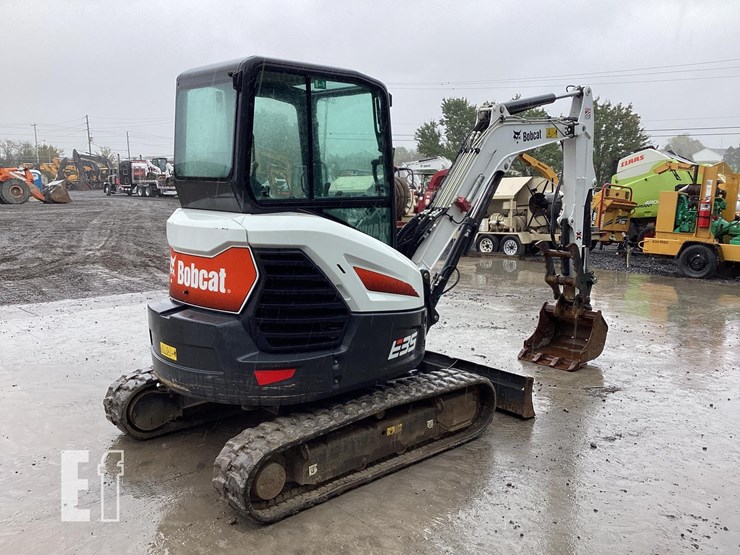 2021-bobcat-e35i-image-4