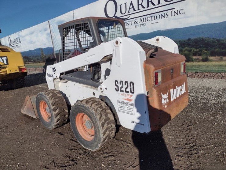 bobcat-s220-image-27