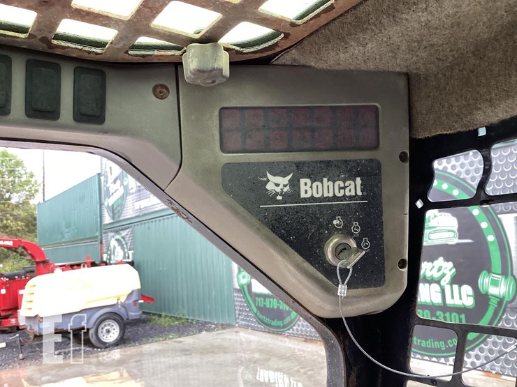 2005-bobcat-t190-image-17