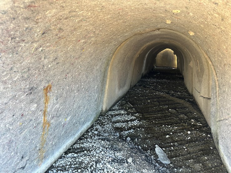 #32729-•-lot-of-(7)-~57"x80"-concrete-culvert-sectionss-image-4