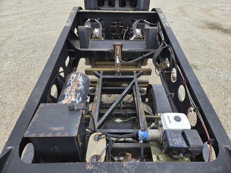 2008-honda-gx390-image-25