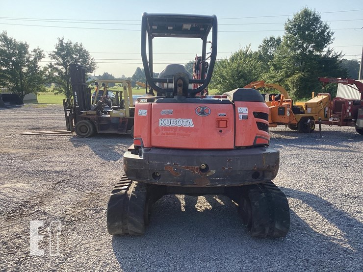 2018-kubota-kx057-4-image-3
