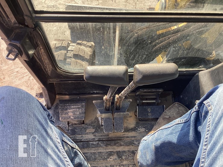 2018-yanmar-vio55-6a-image-16