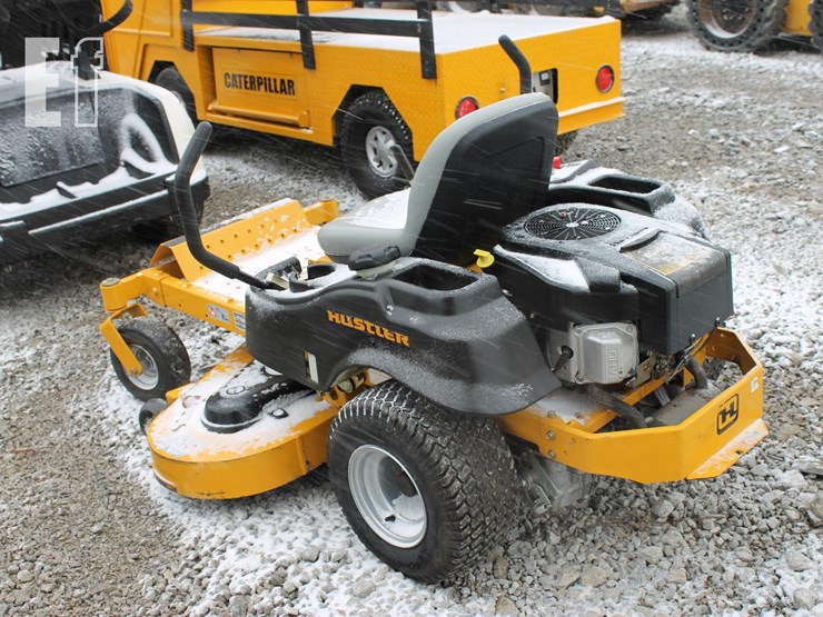 hustler-52"-zero-turn-2972-image-3