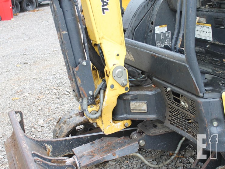 yanmar-vio25-image-4