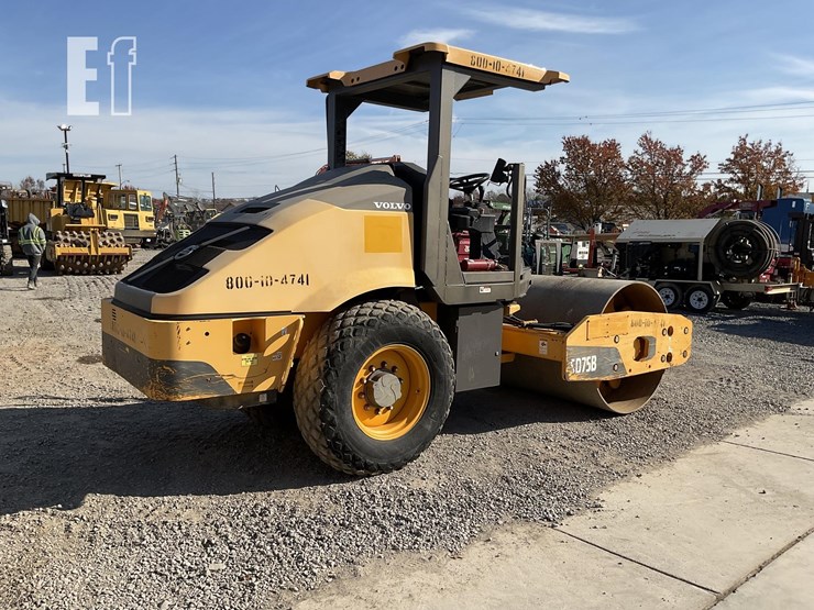 2018-volvo-sd75b-image-4