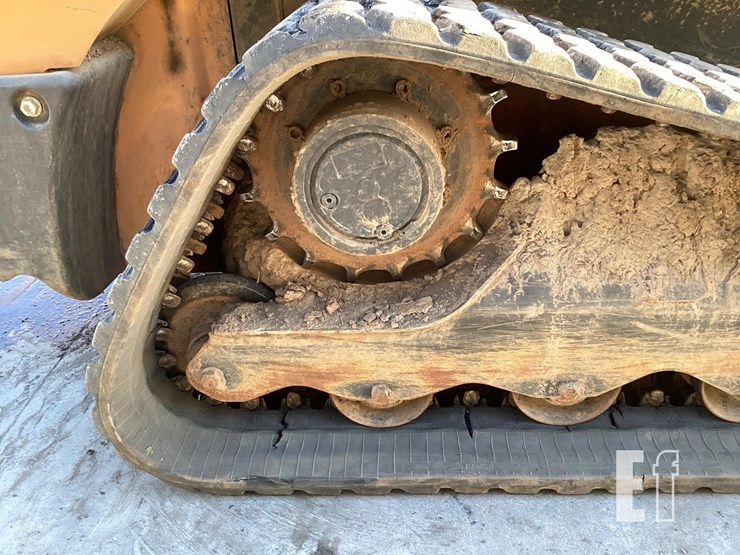 2022-case-tv450b-image-12