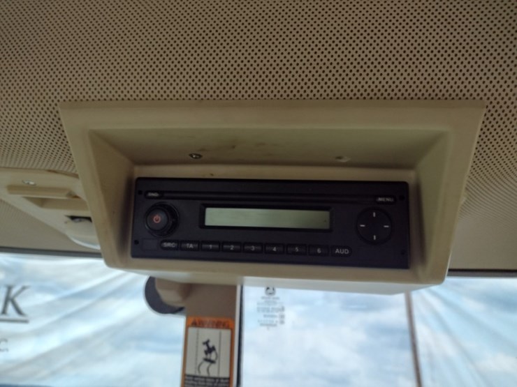 john-deere-14-image-9