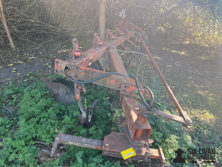 international-720-image-2