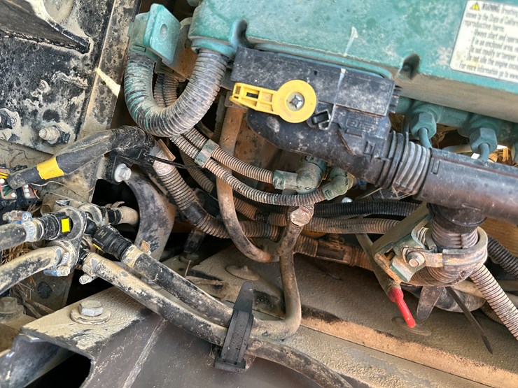 #32824-•-volvo-ec160e-crawler-excavator-w/hydraulic-thumb-image-68