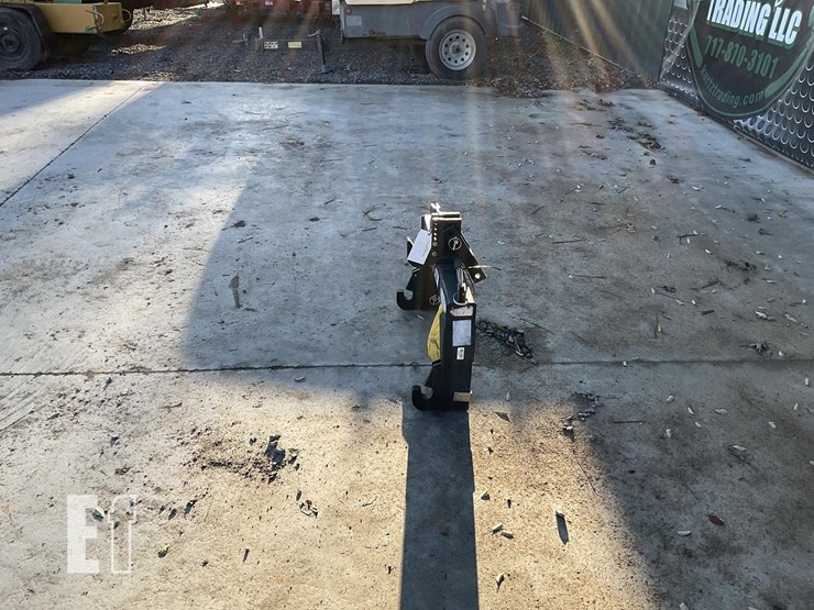 2025-kioti-qh20-image-2