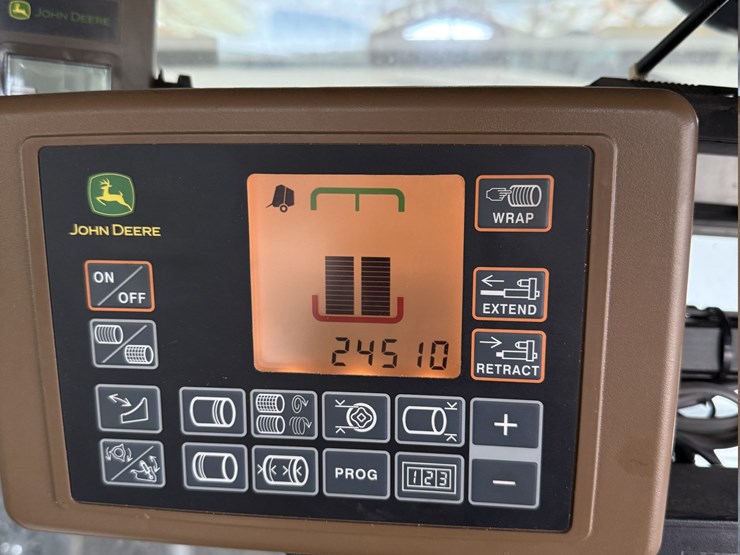 2021-john-deere-460m-image-8