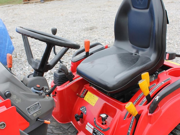 massey-ferguson-gc1723e-image-10