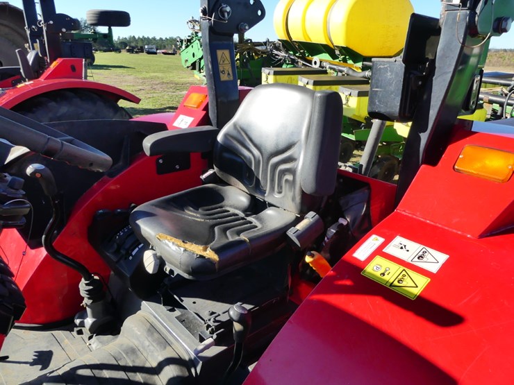 massey-ferguson-4710-image-14