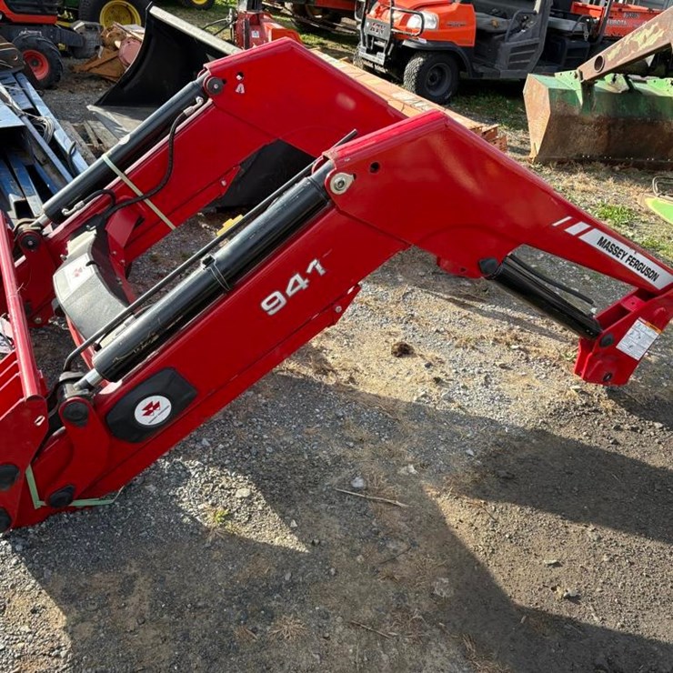 MASSEY-FERGUSON 941
