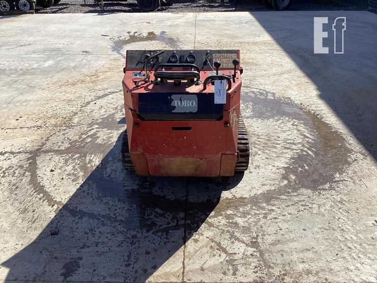 2014-toro-dingo-tx427w-image-3