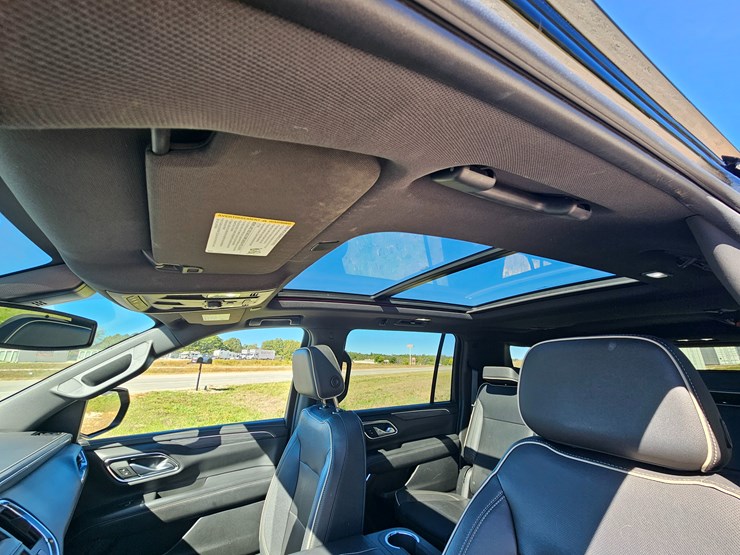 2022-gmc-yukon-xl-image-32