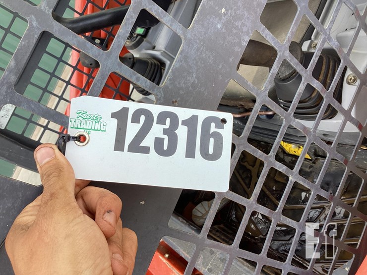 2018-kubota-svl75-2-image-20