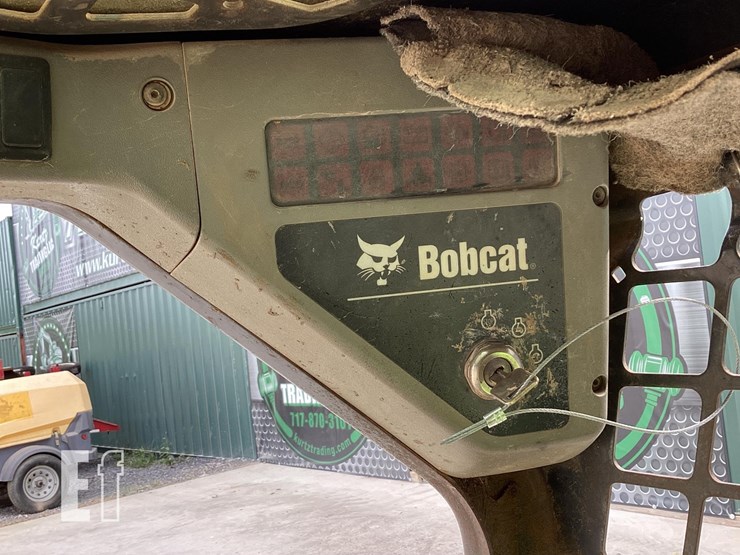 2007-bobcat-t190-image-15
