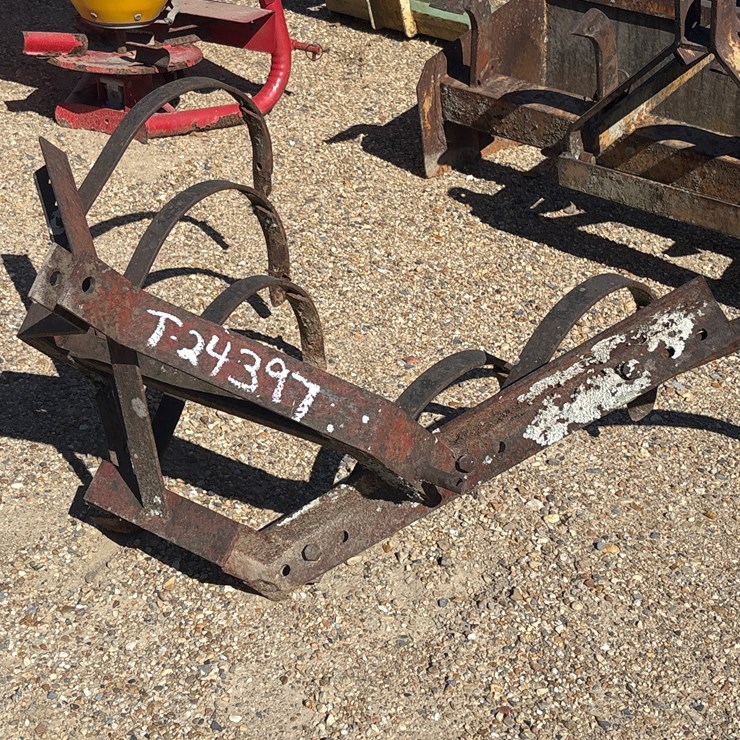 #24397 • 3 PTH PLOW