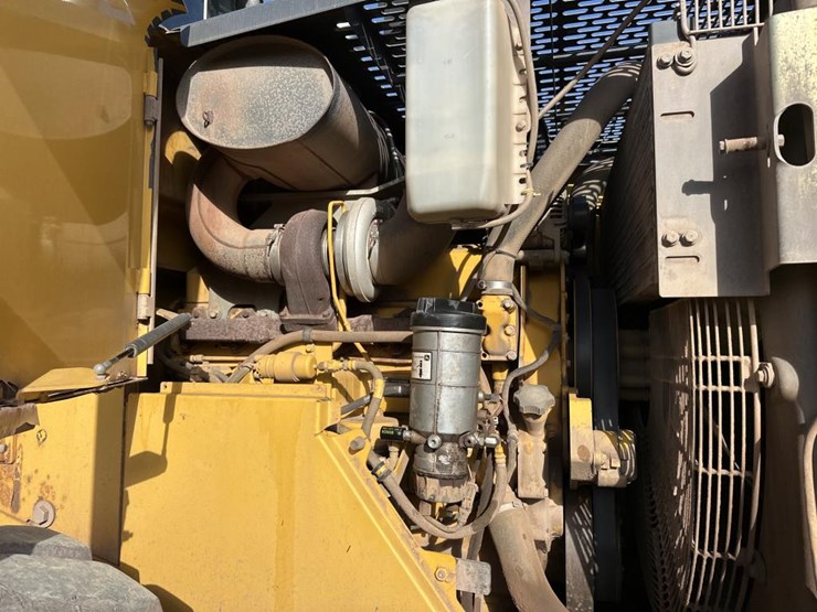 2006-deere-744j-image-27
