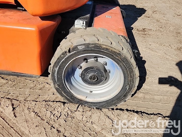 2008-jlg-e450aj-image-16