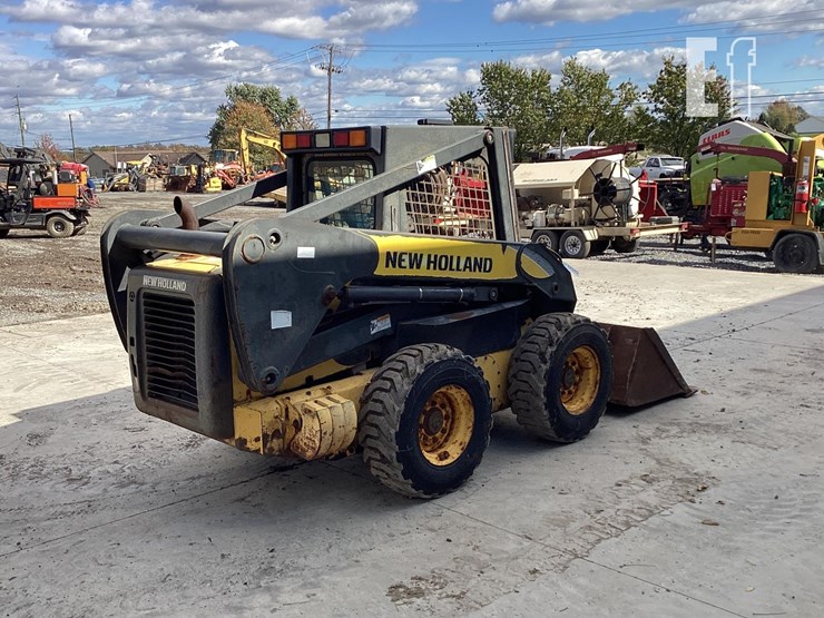 2006-new-holland-l180-image-4