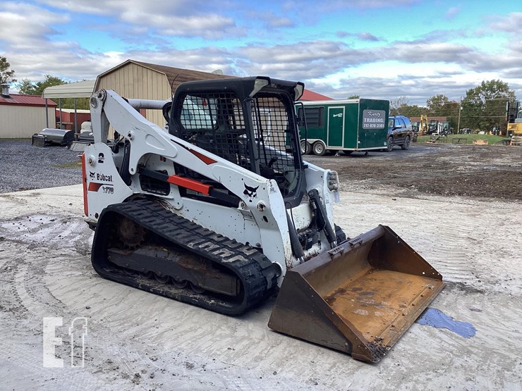 2022-bobcat-t770-image-6