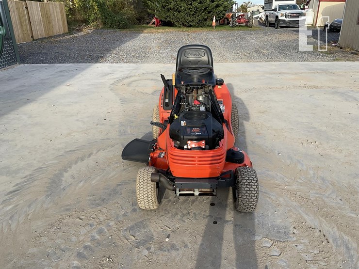 2014-kubota-t2080-image-7