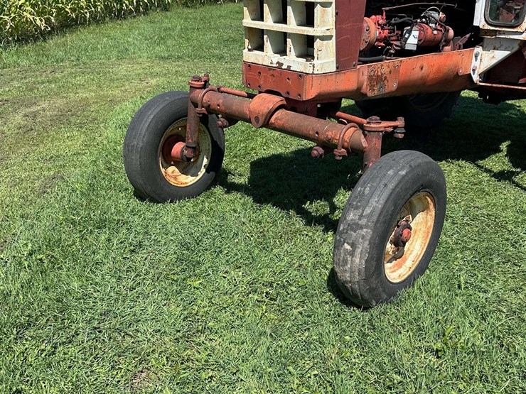 cockshutt-1550-image-7