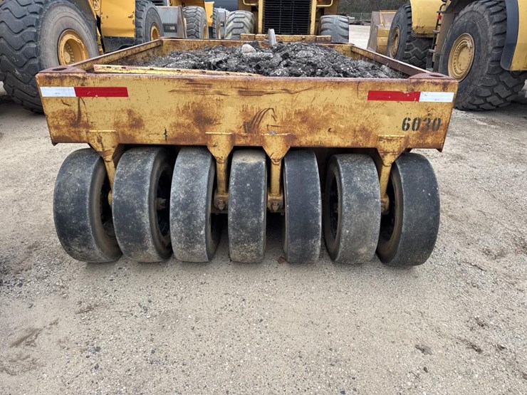 #1909-•-southwest-sr13-towable-compactor-image-6