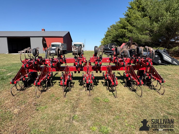 case-ih-183-image-6
