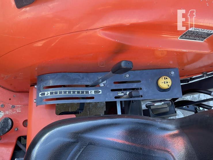 kubota-mx5200-image-14