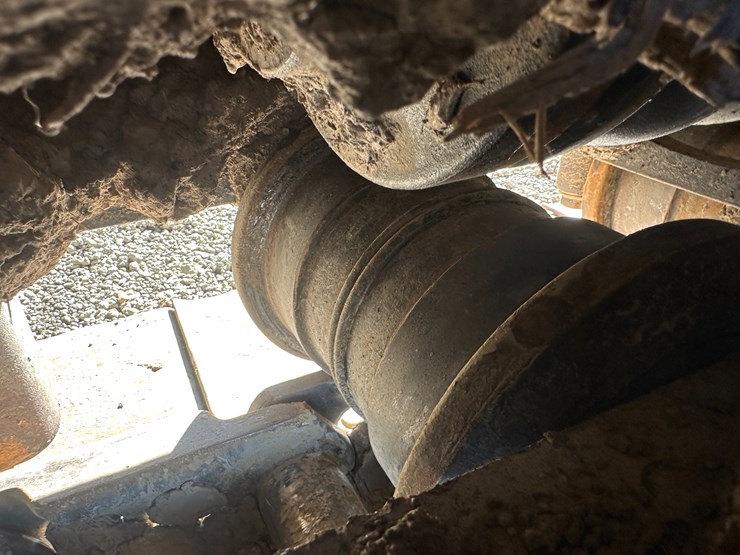 #32825-•-volvo-ec200e-crawler-excavator-image-26