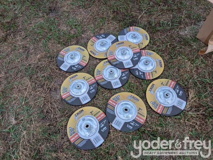 unused-7"-iron-city-metal-grind-rock-c/w-hub-(10-per-case)-image-3