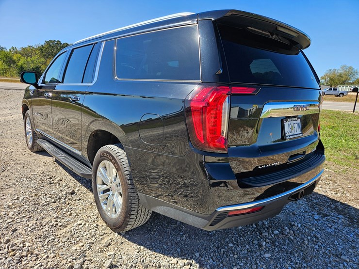 2022-gmc-yukon-xl-image-9