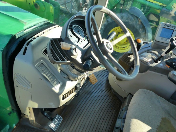 2009-john-deere-7130-premium-image-15
