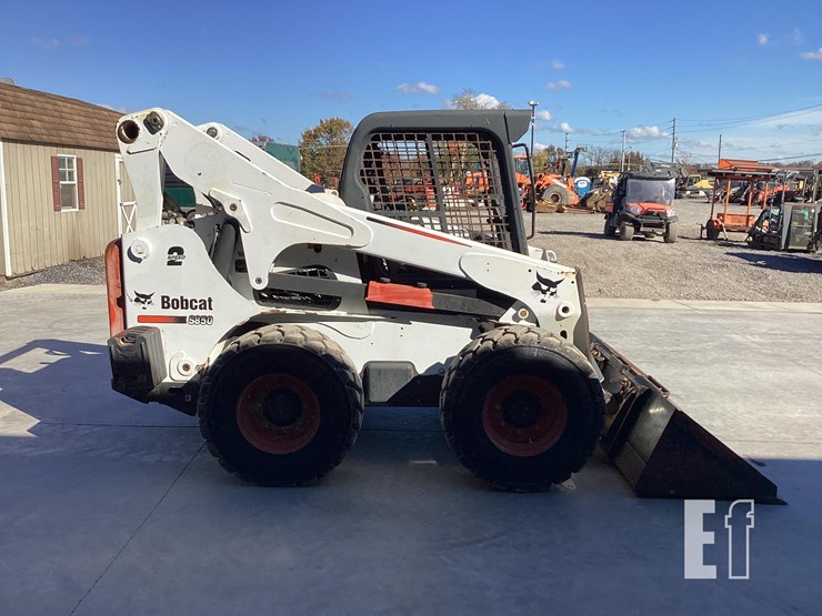 2012-bobcat-s850-image-5