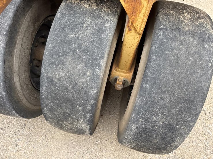 #1909-•-southwest-sr13-towable-compactor-image-9